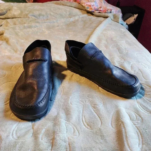 Size 10 OTZ Shoes Men's OG WRL Slip On Black Leather Internal Sock System - Picture 1 of 9